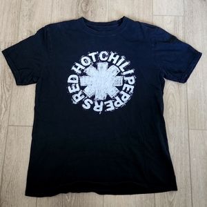 Mens L Red Hot Chili Peppers Rock Tee